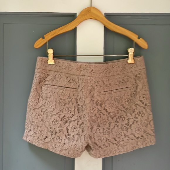 Flower Lace Tan shorts - Picture 2 of 5